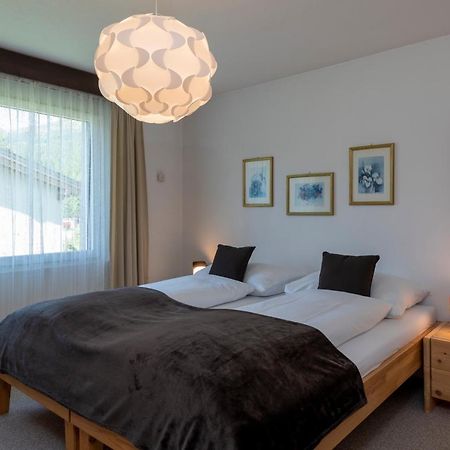 Zuhause In Den Alpen Ihre Ferienwohnung Mit Hallenbad Und Sauna Lenzerheide Bagian luar foto