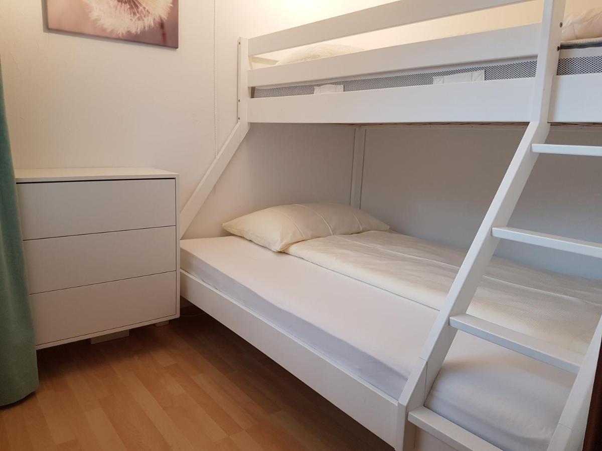 Zuhause In Den Alpen Ihre Ferienwohnung Mit Hallenbad Und Sauna Lenzerheide Bagian luar foto
