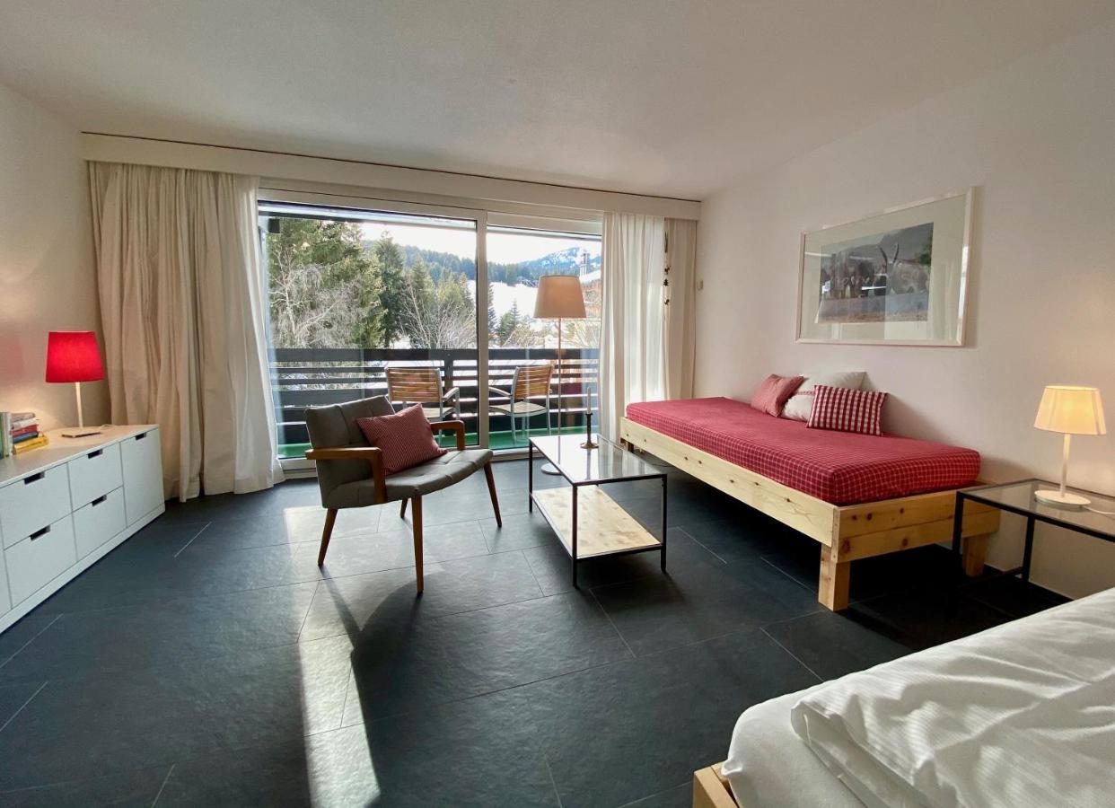 Zuhause In Den Alpen Ihre Ferienwohnung Mit Hallenbad Und Sauna Lenzerheide Bagian luar foto