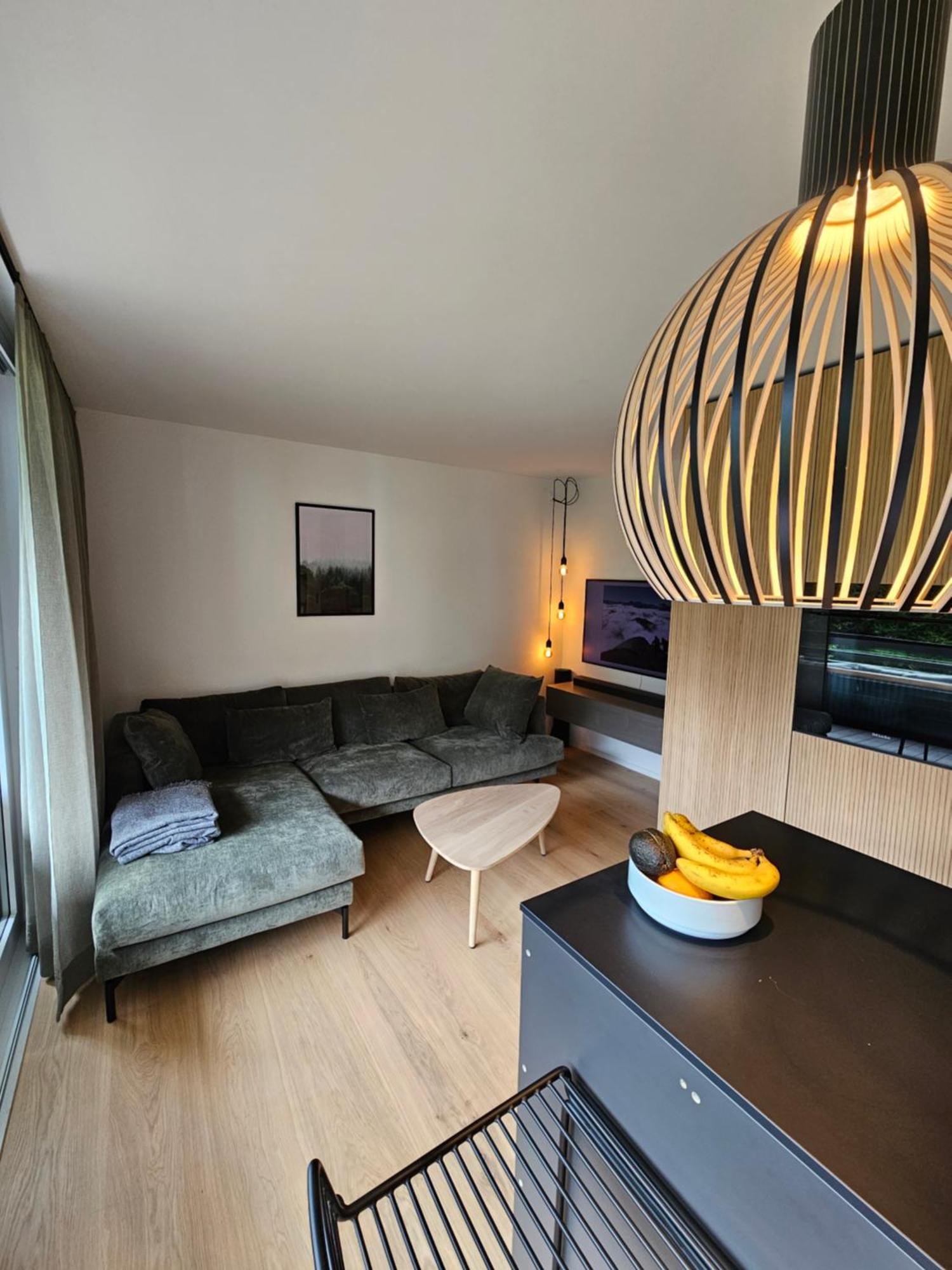 Zuhause In Den Alpen Ihre Ferienwohnung Mit Hallenbad Und Sauna Lenzerheide Bagian luar foto