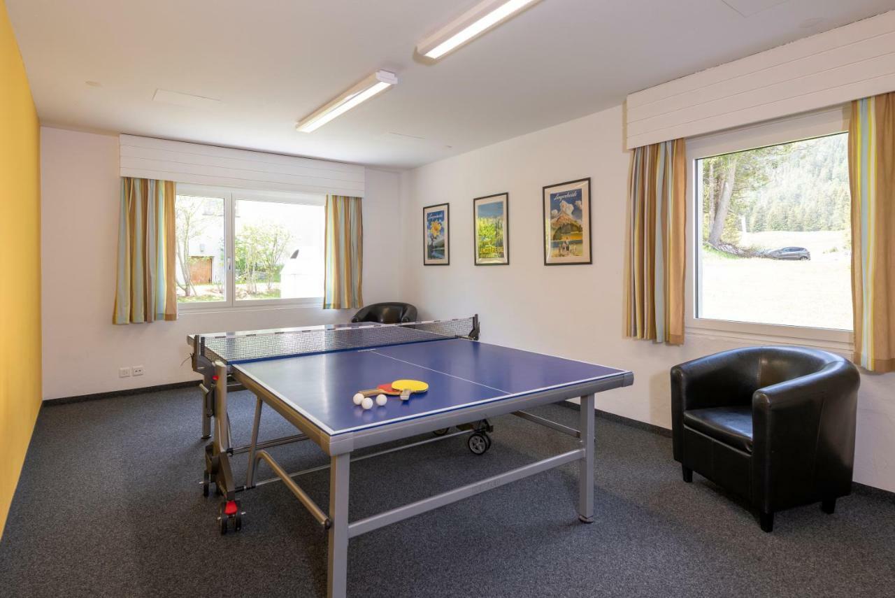Zuhause In Den Alpen Ihre Ferienwohnung Mit Hallenbad Und Sauna Lenzerheide Bagian luar foto