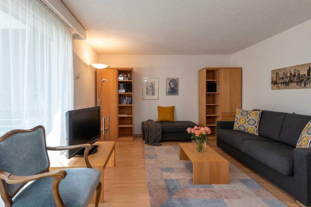 Zuhause In Den Alpen Ihre Ferienwohnung Mit Hallenbad Und Sauna Lenzerheide Bagian luar foto