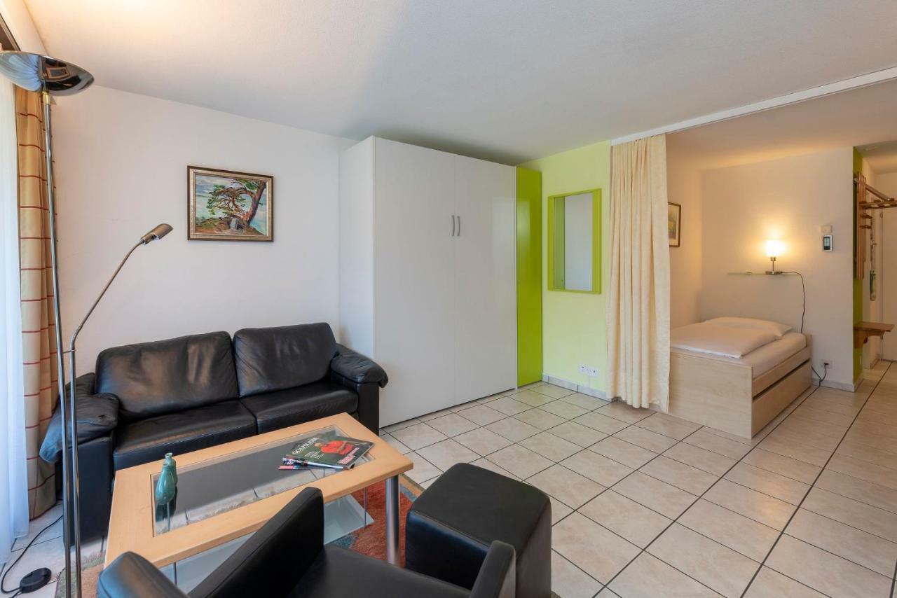 Zuhause In Den Alpen Ihre Ferienwohnung Mit Hallenbad Und Sauna Lenzerheide Bagian luar foto