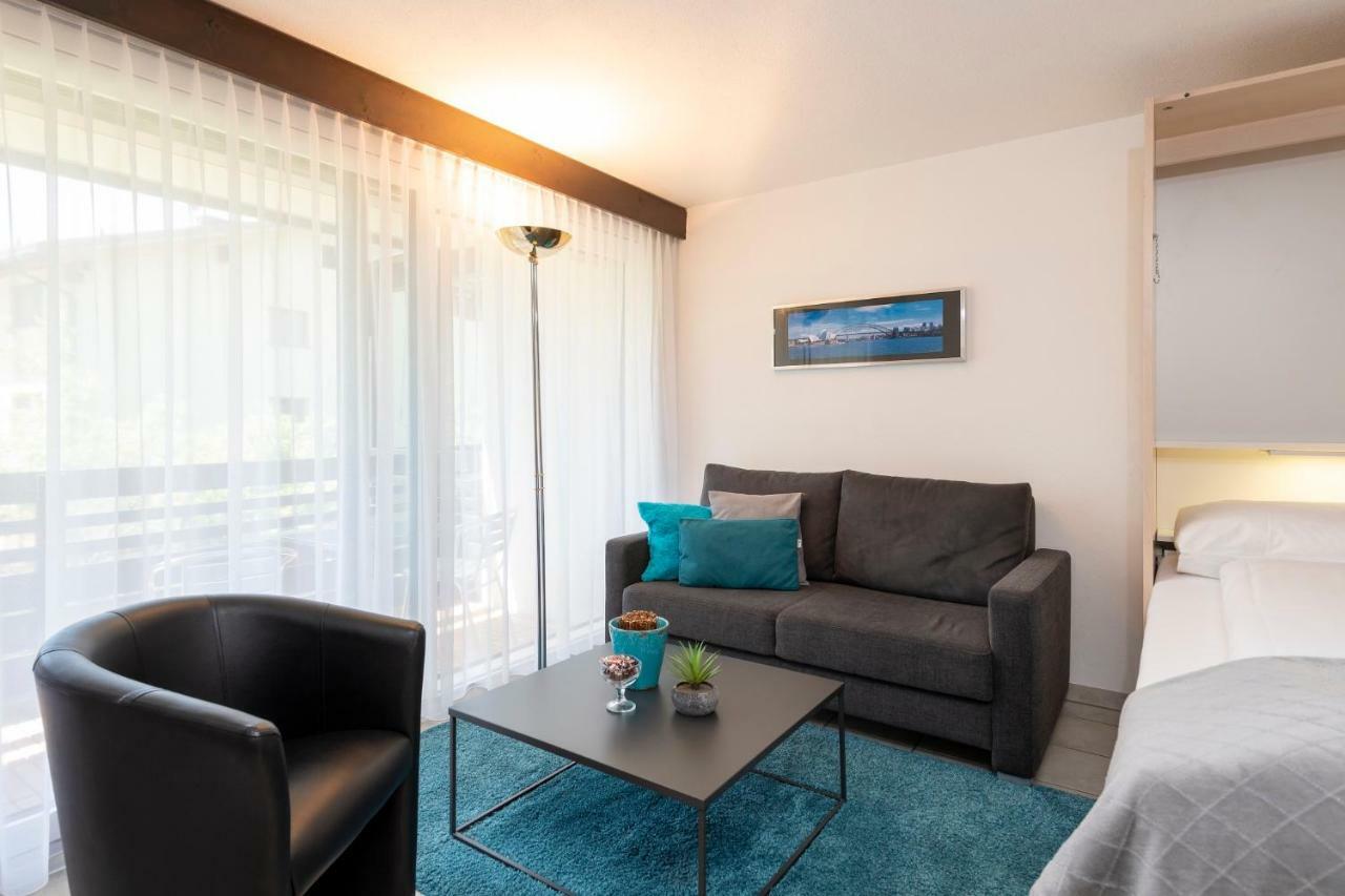 Zuhause In Den Alpen Ihre Ferienwohnung Mit Hallenbad Und Sauna Lenzerheide Bagian luar foto
