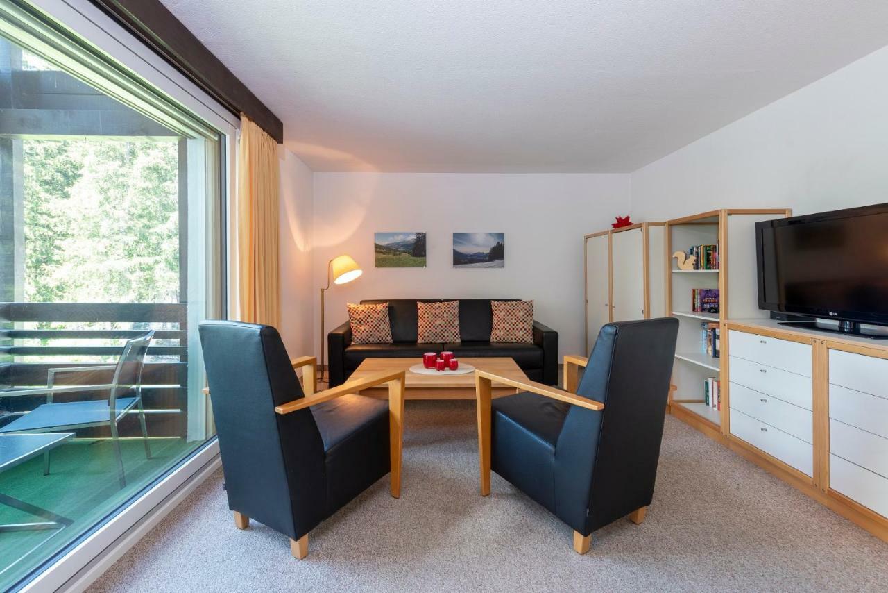 Zuhause In Den Alpen Ihre Ferienwohnung Mit Hallenbad Und Sauna Lenzerheide Bagian luar foto